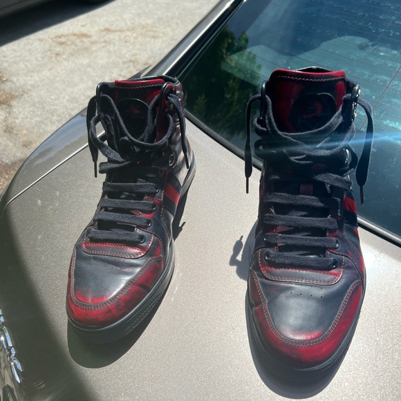 Gucci high top sneaker burgundy and navy blue size 7.5 runs big - Picture 7 of 7